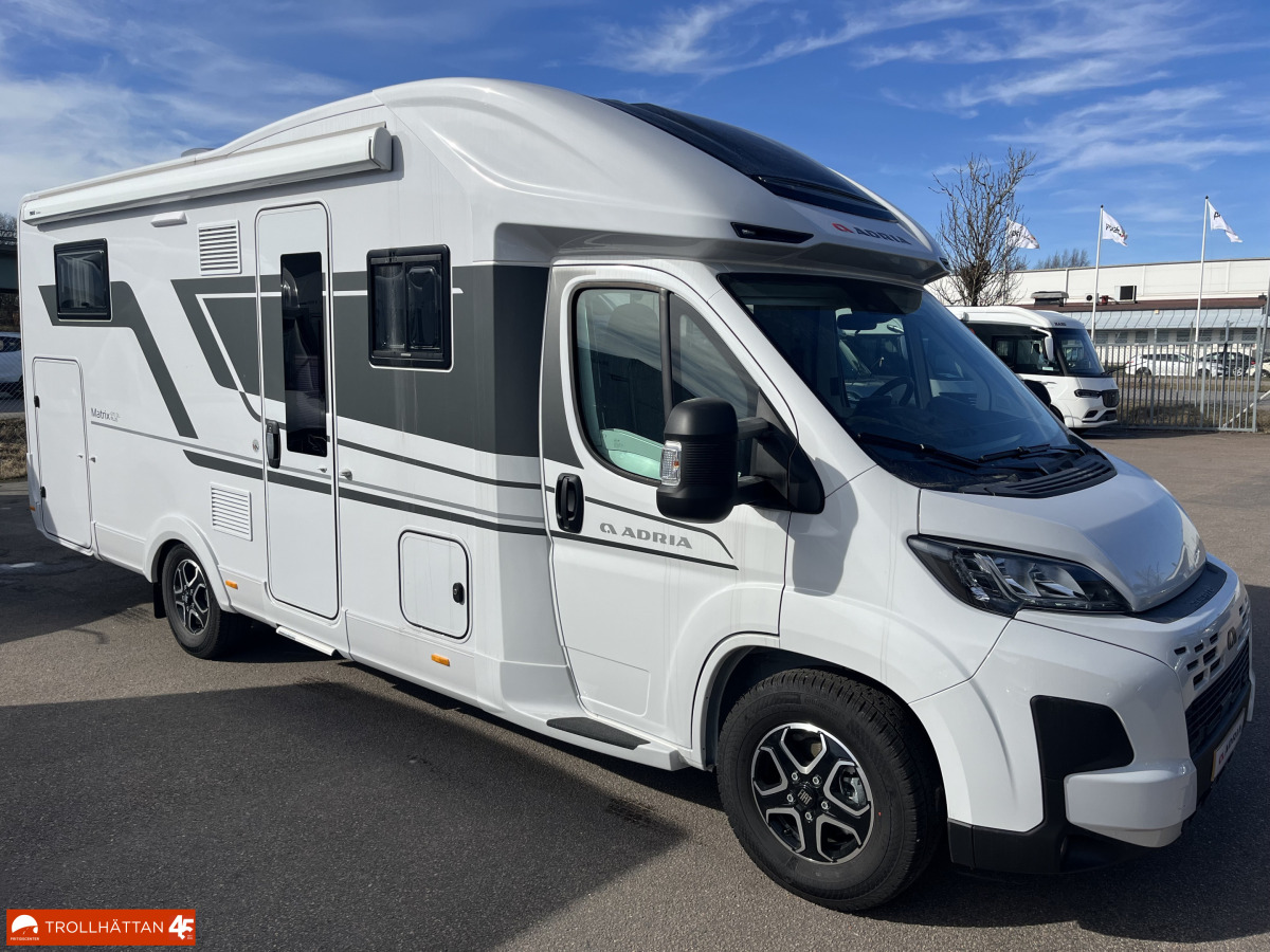 Adria MATRIX PLUS 670 DL/ Face To Face / * HÖSTKAMPANJ*, bild 1 av 28