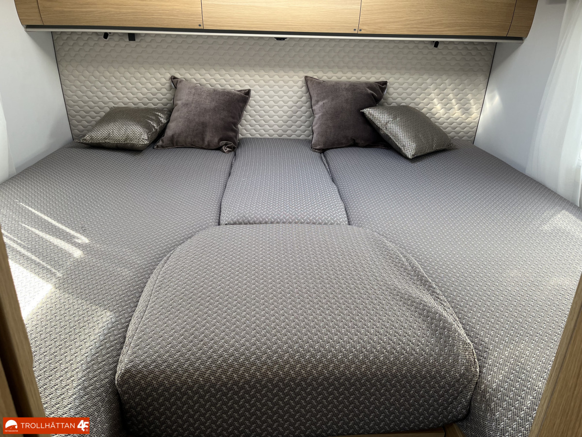 Adria MATRIX PLUS 670 DL/ Face To Face / * HÖSTKAMPANJ*, bild 19 av 28