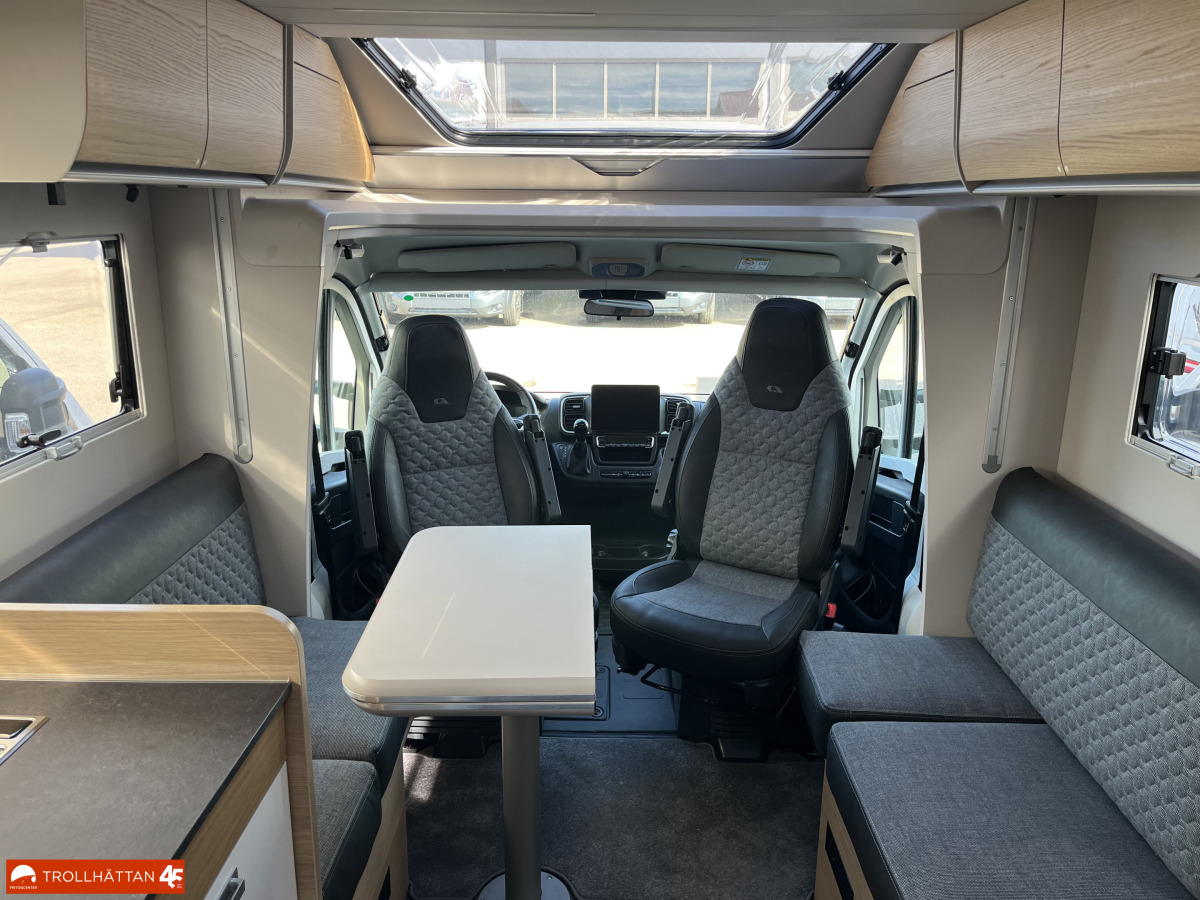 Adria MATRIX PLUS 670 DL/ Face To Face / * HÖSTKAMPANJ*, bild 22 av 28
