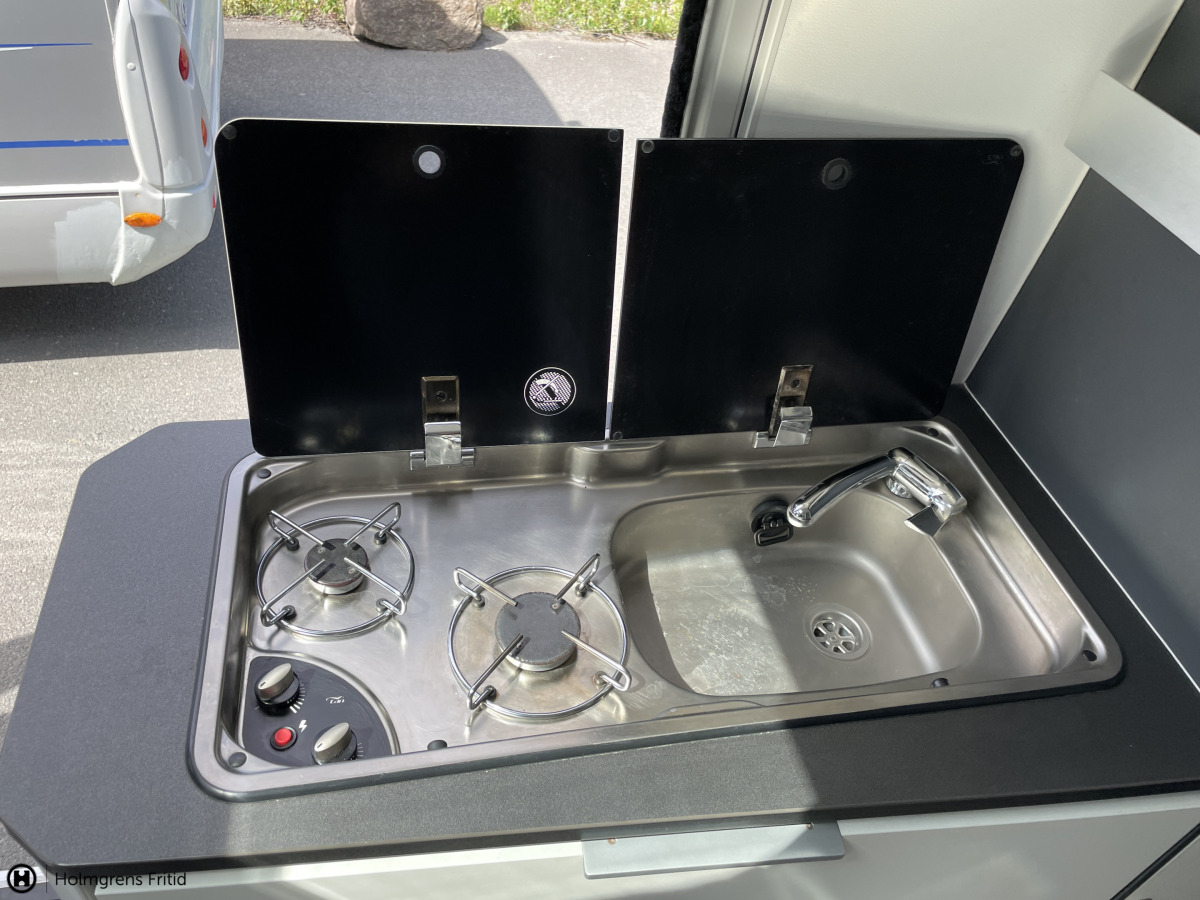 Adria TWIN 640 SGX, bild 7 av 10