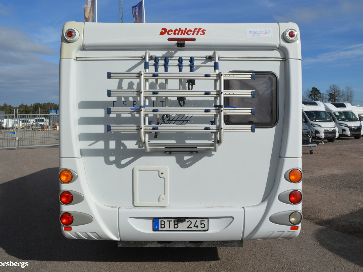 Dethleffs RT 7014 Låga sängar, dusch/toa bak / AL-KO AMC, bild 21 av 23