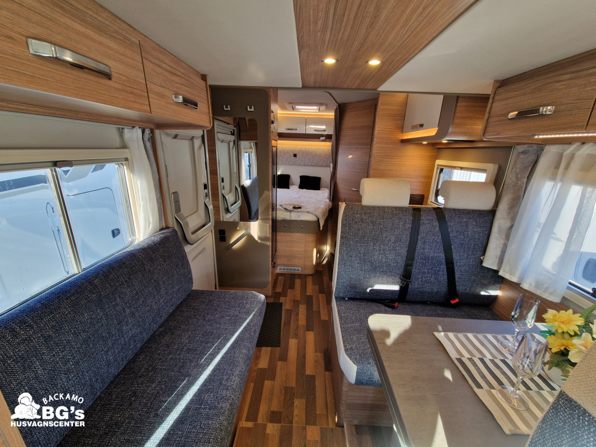 Weinsberg CaraSuite 650 MF //LAGERRENSNING//, bild 4 av 10