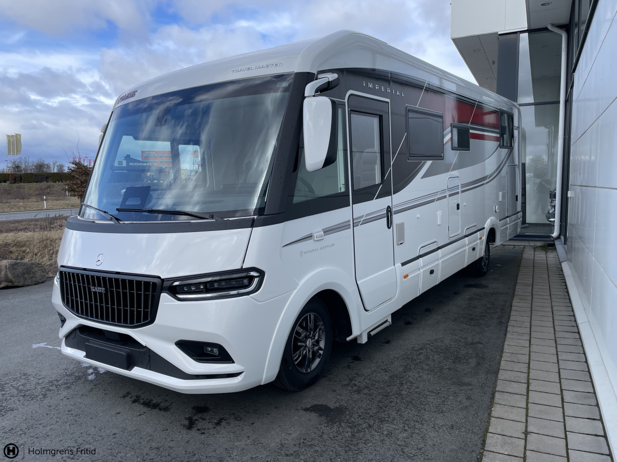 KABE Travel Master Intergrated Imperial R i830 LGB, bild 3 av 13
