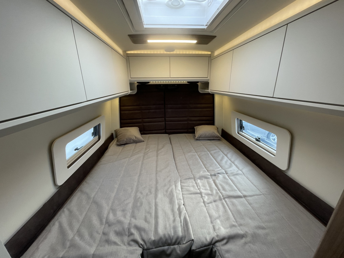 KABE Travel Master Van 690 LB, bild 14 av 16