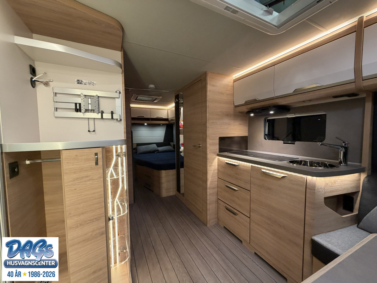 Knaus SÜDWIND 580 UK BLACK SELECTION KAMPANJ, bild 14 av 17