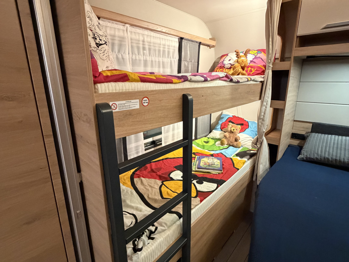 Knaus SÜDWIND 580 UK BLACK SELECTION KAMPANJ, bild 16 av 17