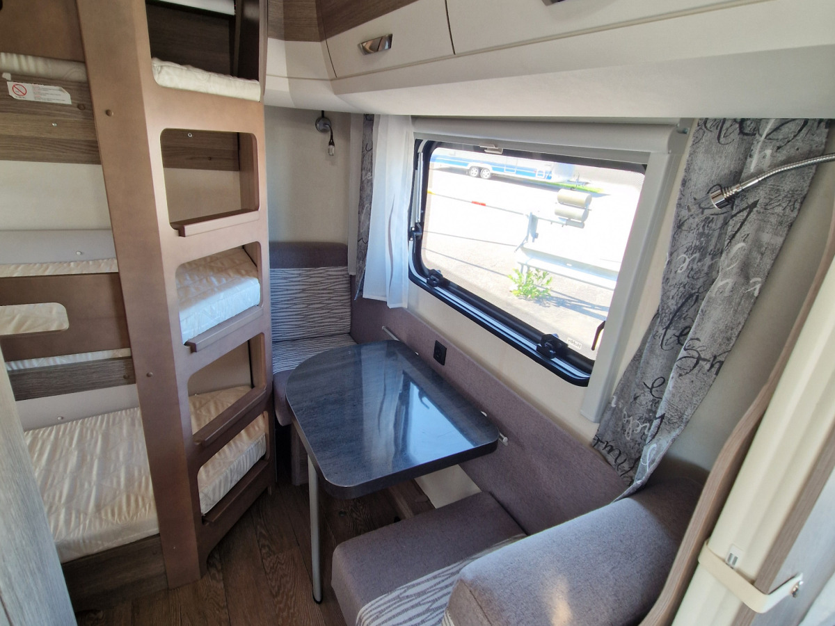 Hobby 650 KFU PRESTIGE //LAGERRENSNING//, bild 7 av 10