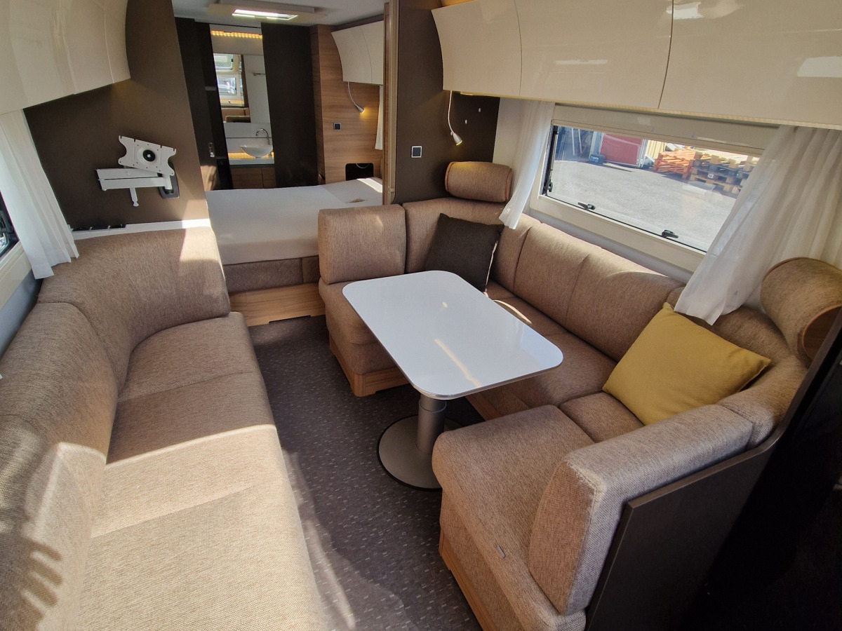 Adria ALPINA 663 HT / MOVER, bild 2 av 8