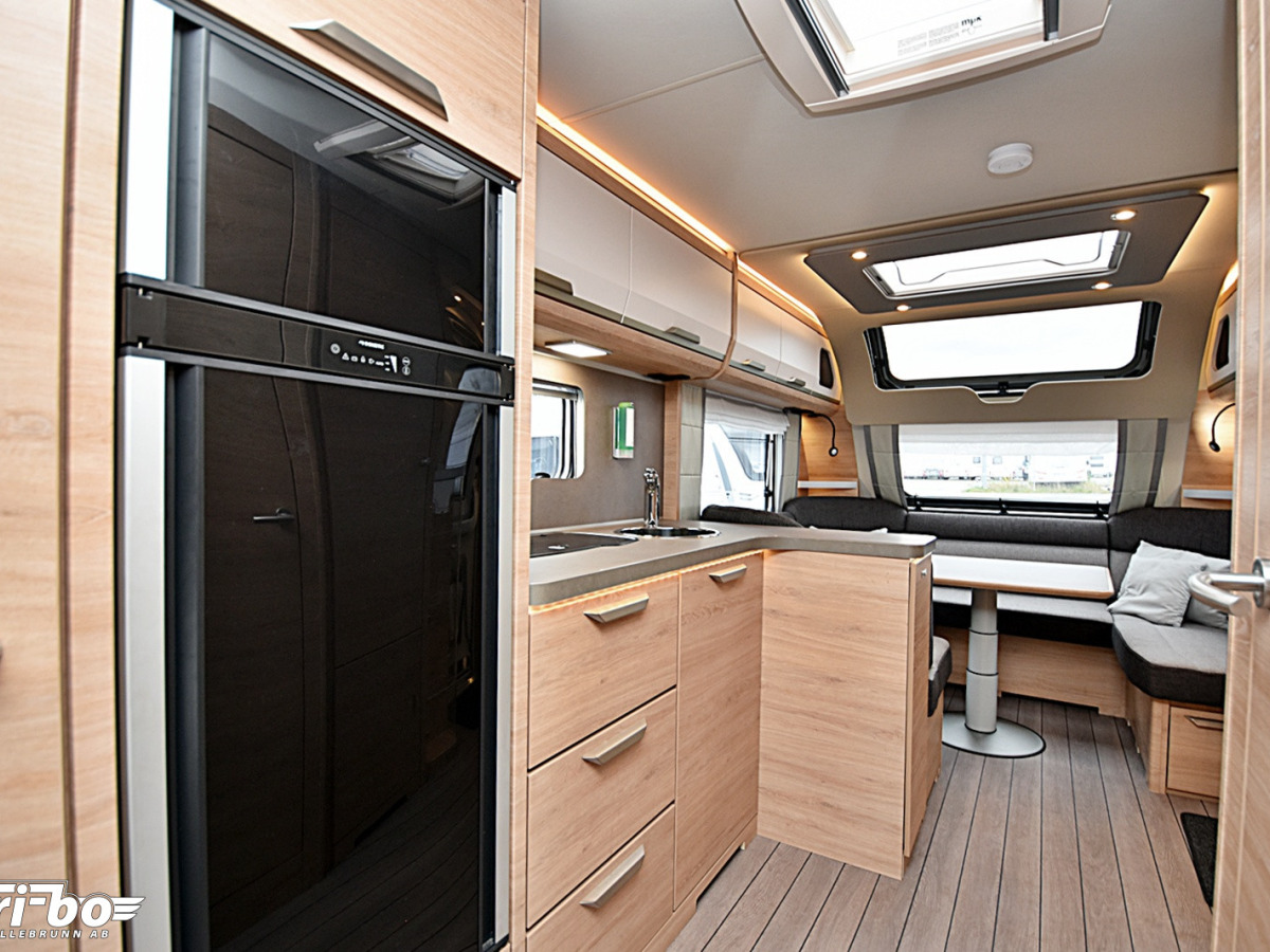 Knaus 650 UX Südwind, Queenbed, bild 22 av 31