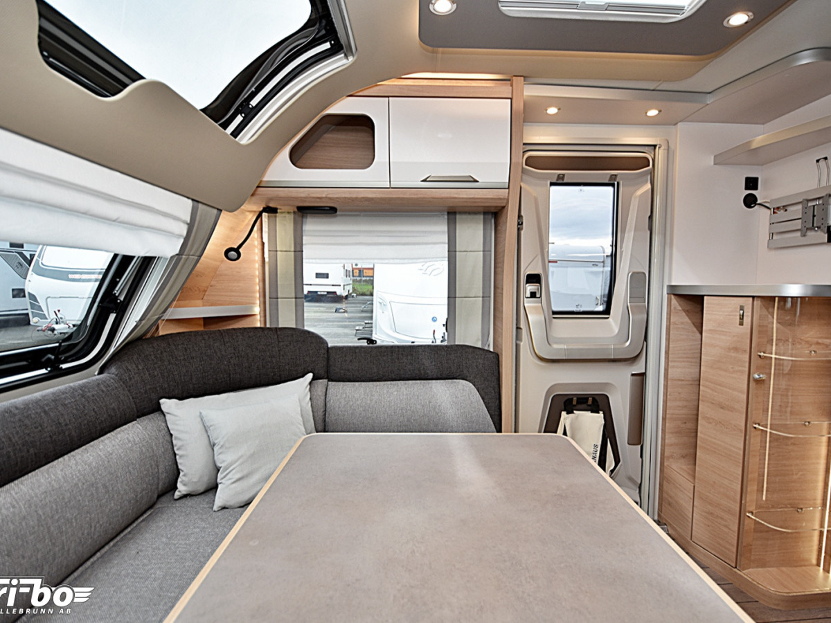 Knaus 650 UX Südwind, Queenbed, bild 8 av 31