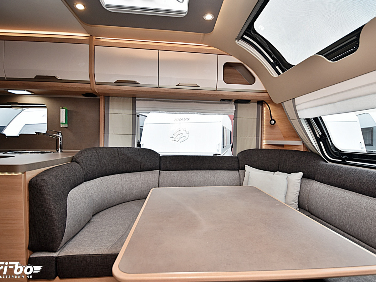 Knaus 650 UX Südwind, Queenbed, bild 12 av 31