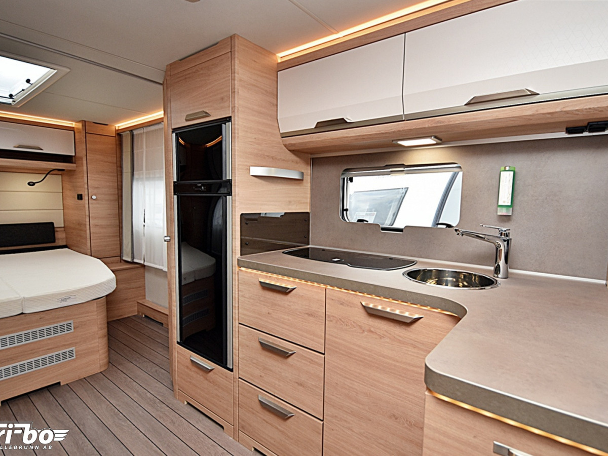 Knaus 650 UX Südwind, Queenbed, bild 14 av 31