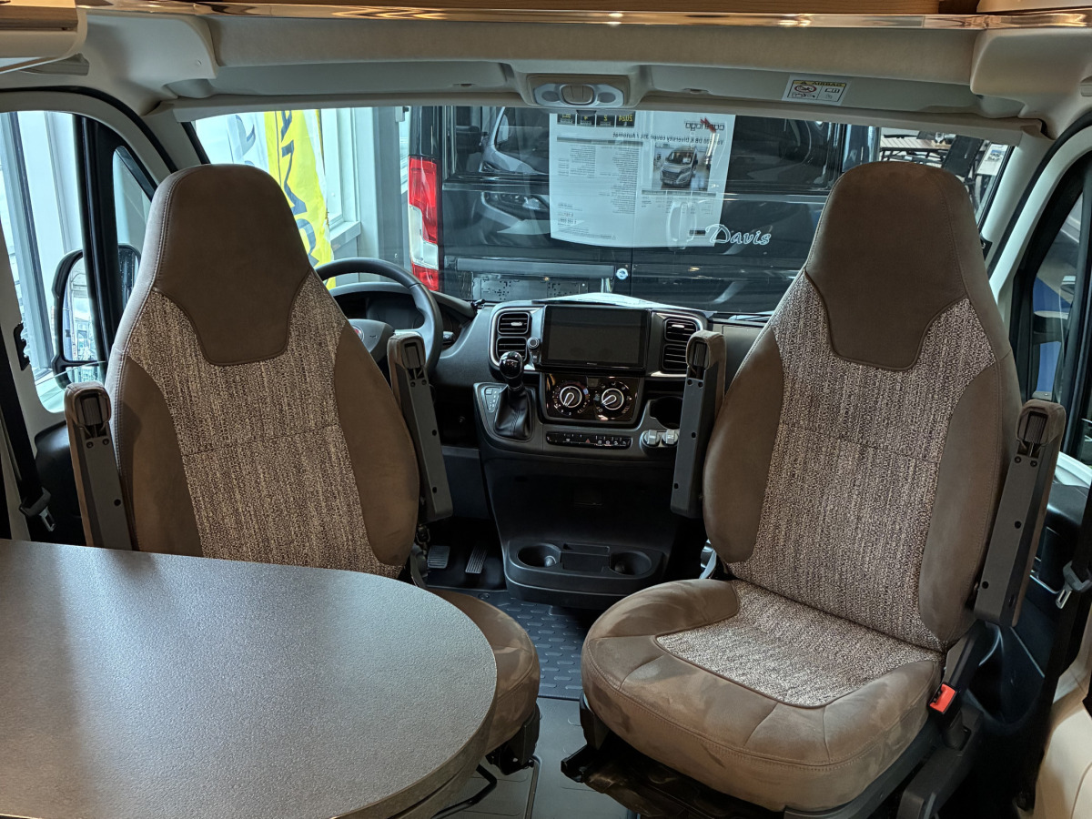 Carthago Van 600 DB K Diversity coupé 35L / Automat- Extra Öppet Lördag o Söndag-, bild 4 av 22