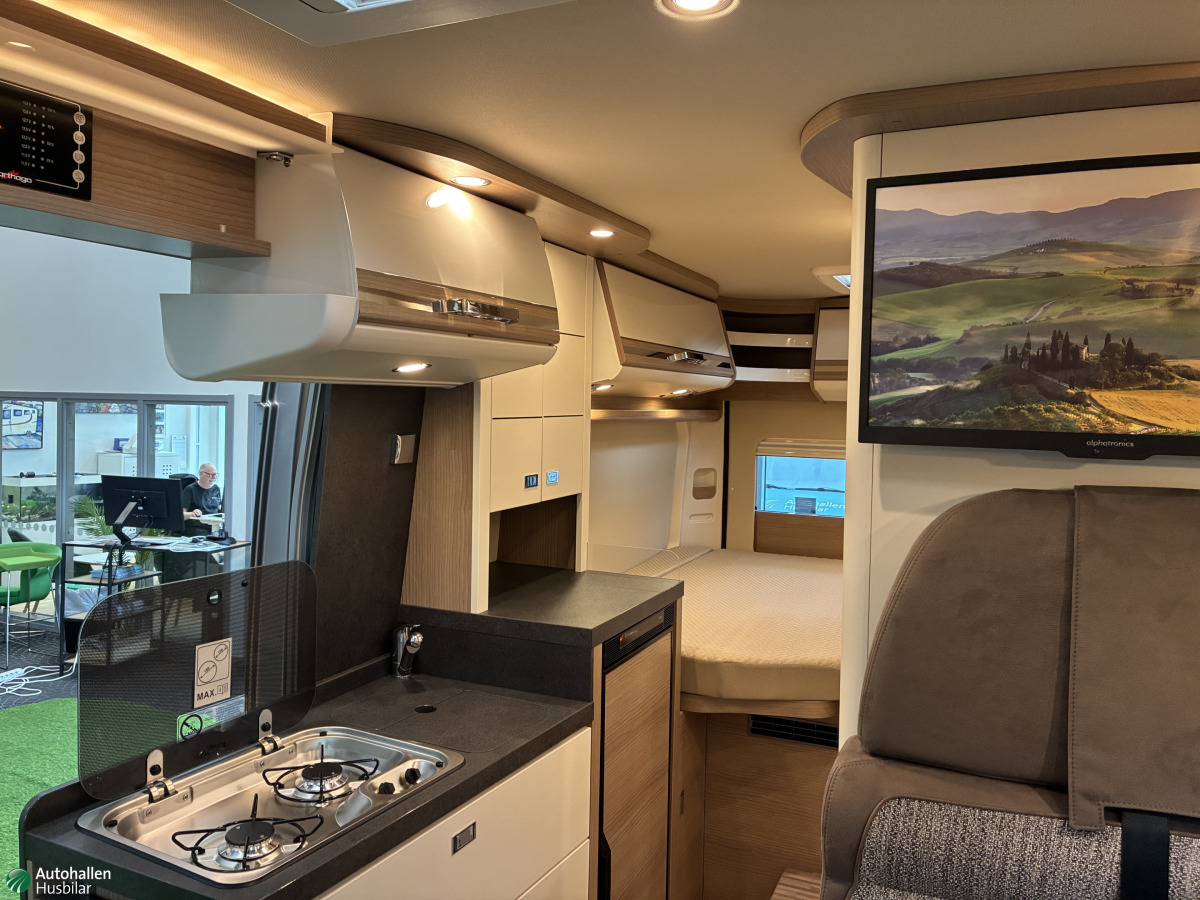 Carthago Van 600 DB K Diversity coupé 35L / Automat- Extra Öppet Lördag o Söndag-, bild 5 av 22