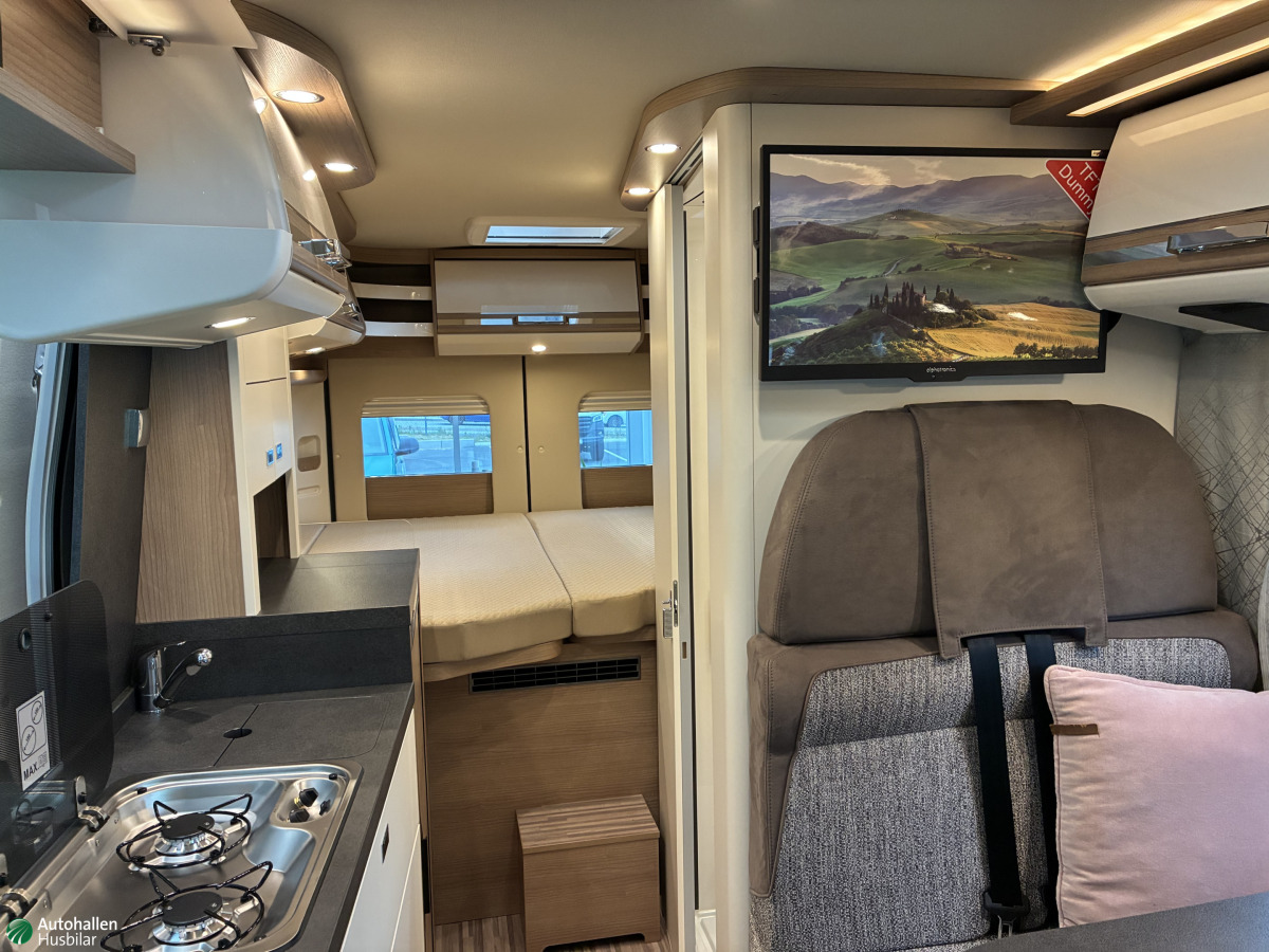 Carthago Van 600 DB K Diversity coupé 35L / Automat- Extra Öppet Lördag o Söndag-, bild 6 av 22
