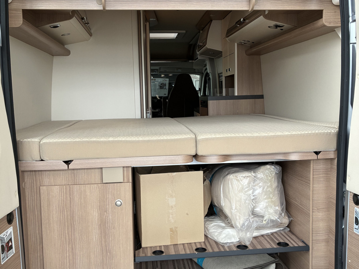 Carthago Van 600 DB K Diversity coupé 35L / Automat- Extra Öppet Lördag o Söndag-, bild 20 av 22