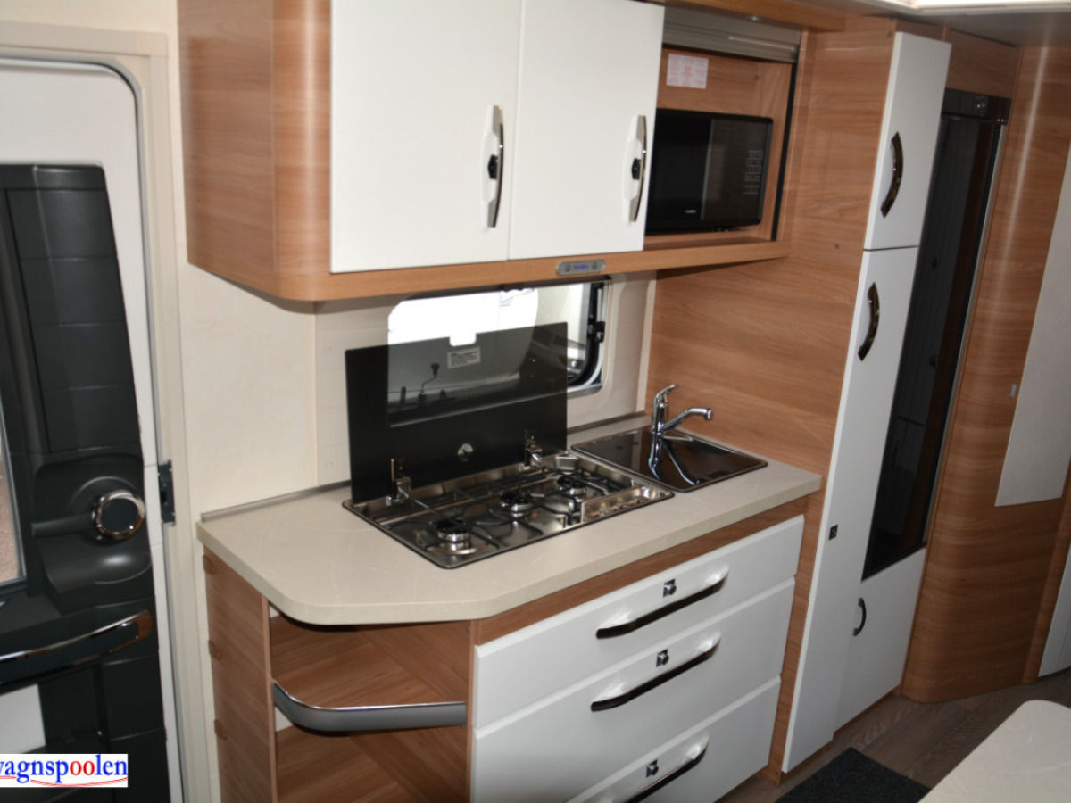 Hobby 545 KMF De Luxe Alde AC Barnkammare, bild 9 av 15