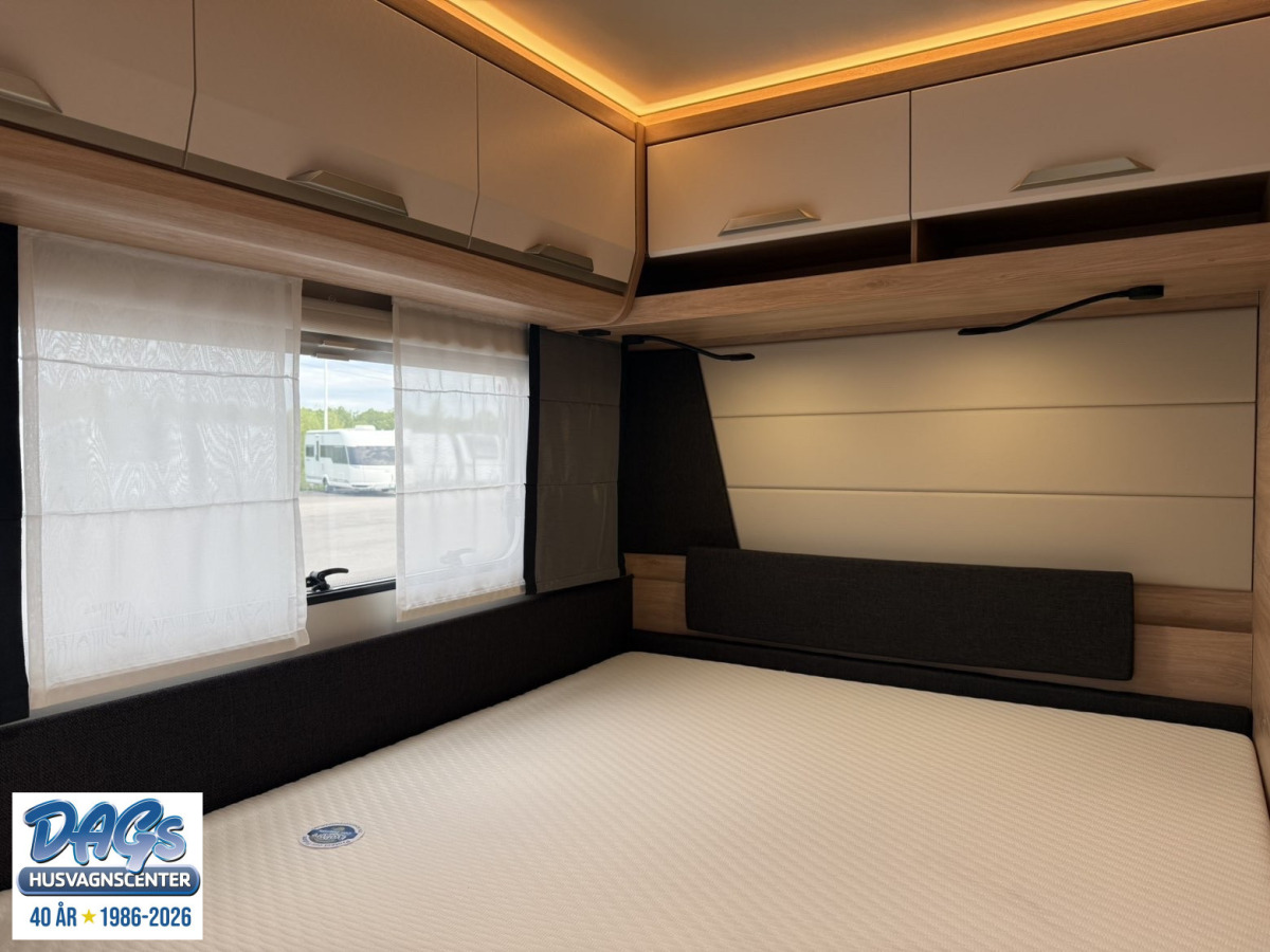 Knaus SÜDWIND 650 UDF BLACK SELECTION KAMPANJ, bild 17 av 19