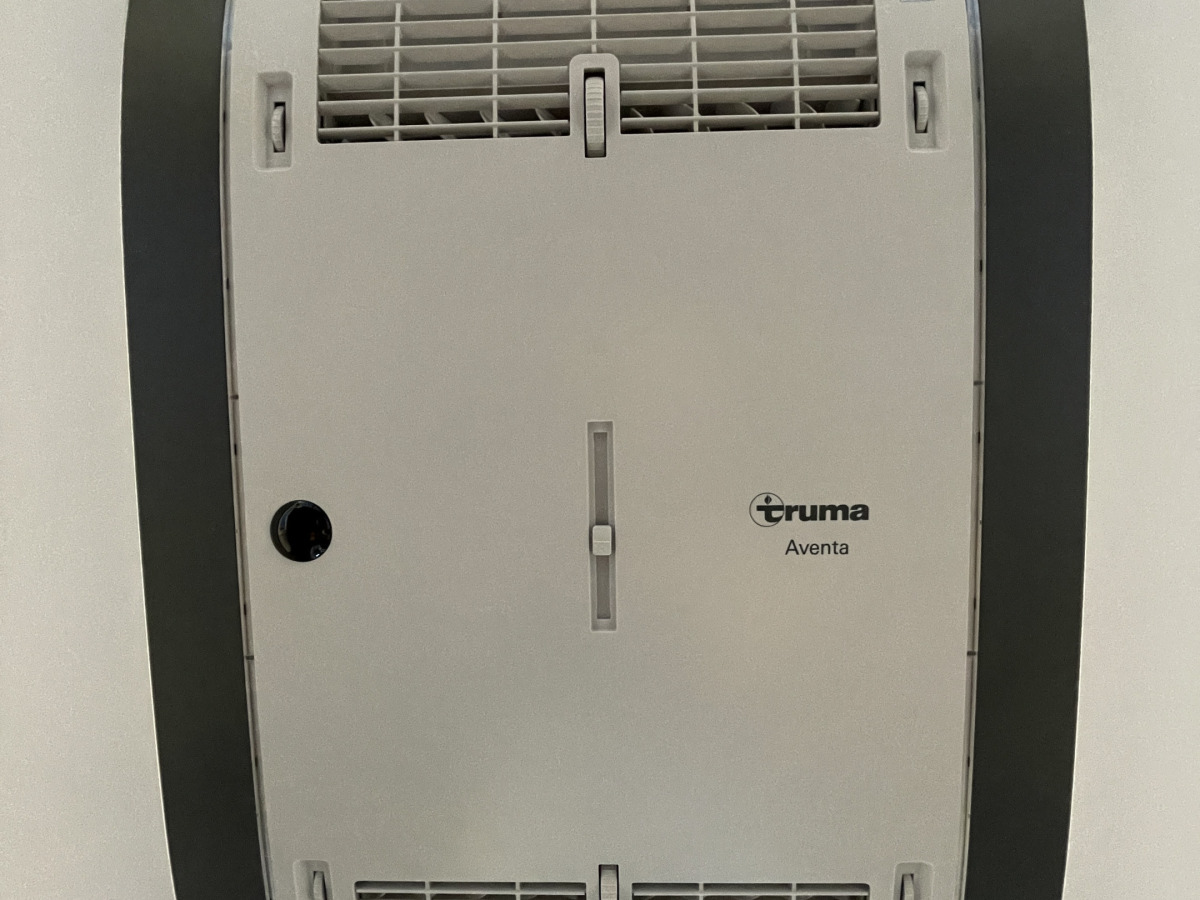 Adria TWIN SUPREME 640SLB 180HK AC BODEL, bild 12 av 24