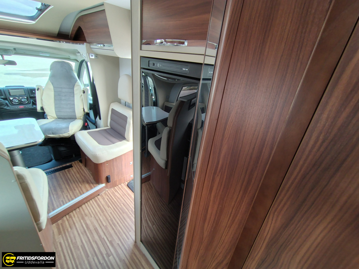 Adria CORAL S 670 SL supreme Alde, bild 13 av 16