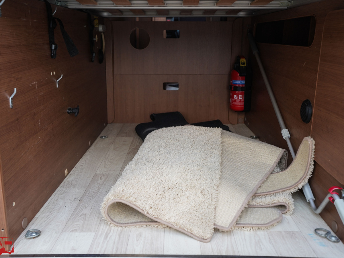 Karmann DAVIS 590, bild 28 av 39