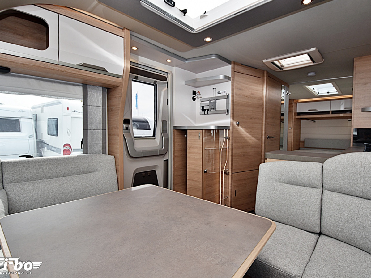 Knaus 650 UX Südwind, Queenbed, Dubbelbädd, bild 9 av 33
