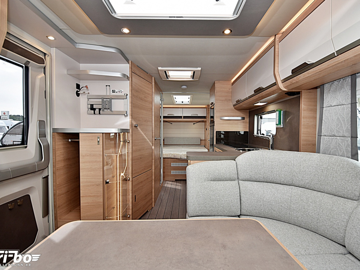 Knaus 650 UX Südwind, Queenbed, Dubbelbädd, bild 10 av 33