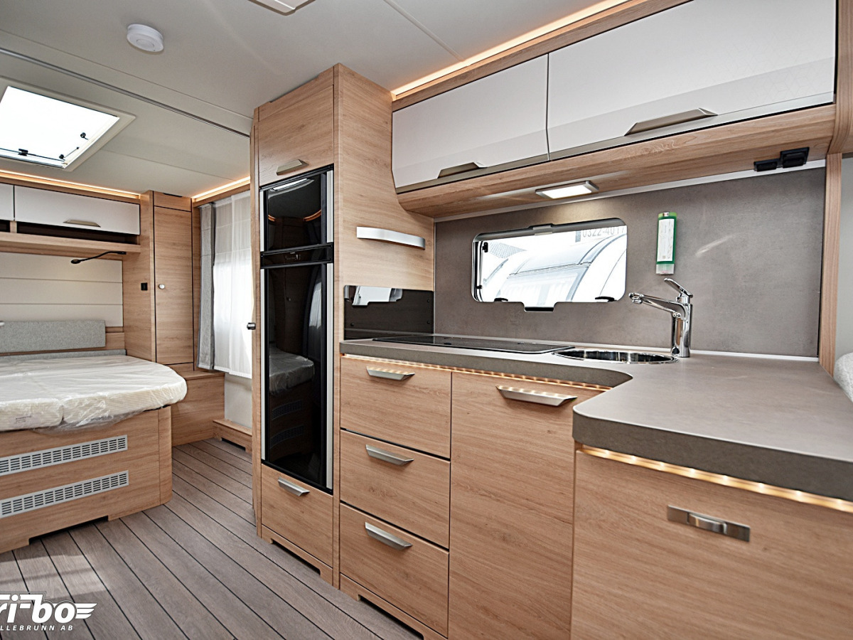 Knaus 650 UX Südwind, Queenbed, Dubbelbädd, bild 14 av 33