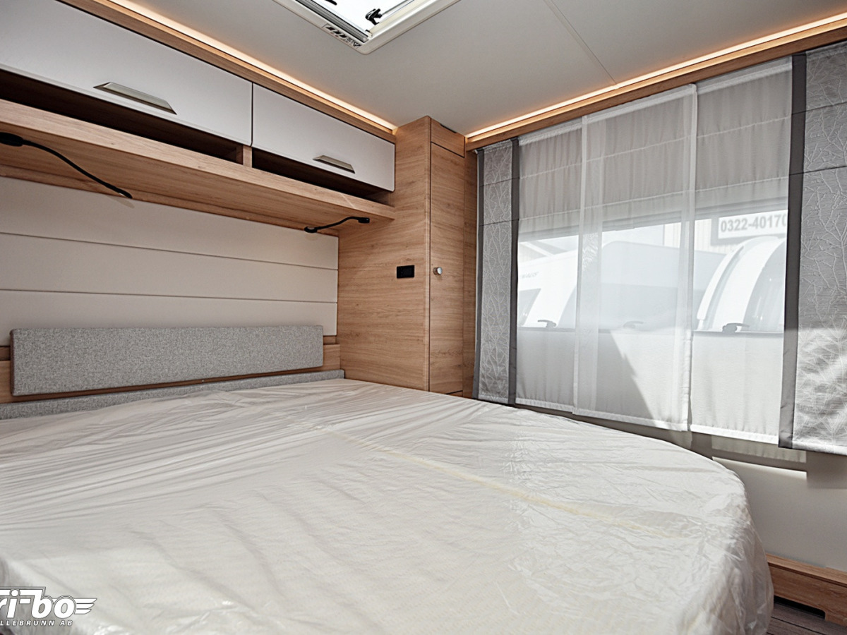 Knaus 650 UX Südwind, Queenbed, Dubbelbädd, bild 18 av 33