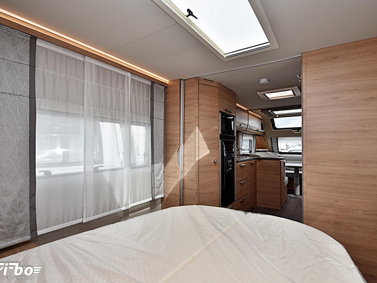 Knaus 650 UX Südwind, Queenbed, Dubbelbädd, bild 20 av 33