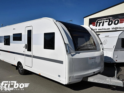 Adria 593 UP Adora, Queenbed