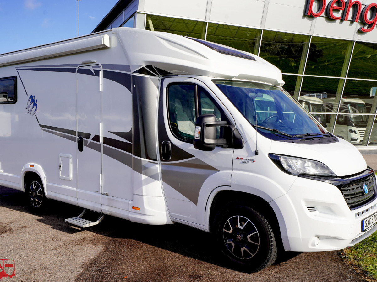 Knaus Live Wave 700 MX, bild 1 av 39