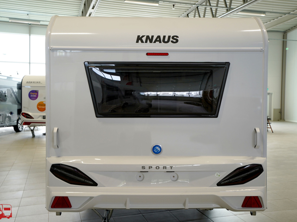 Knaus Sport 450 FU Fransk säng, bild 23 av 26