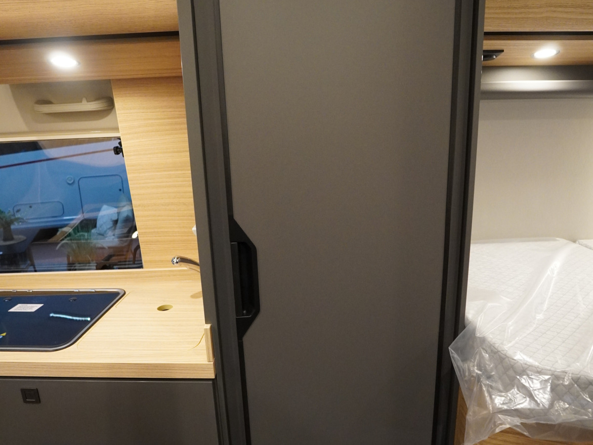 Malibu Van 640 LE comfort GT skyview - Stor kyl, Dieselpanna, 4000kg, bild 12 av 23
