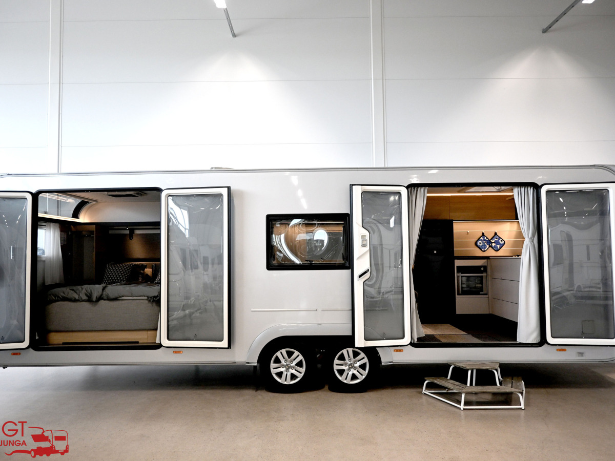 Adria ASTELLA 704 HP Dubbelsäng ALDE AC Förtält, bild 6 av 32