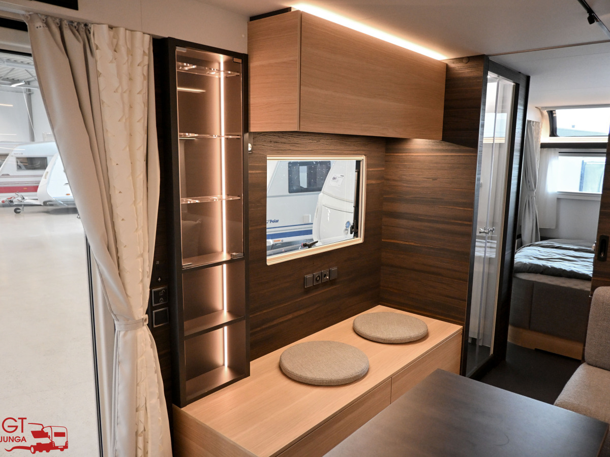 Adria ASTELLA 704 HP Dubbelsäng ALDE AC Förtält, bild 12 av 32