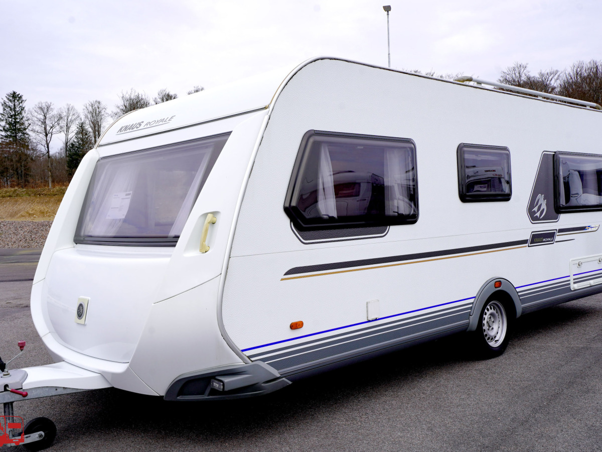 Knaus Royale 560 UF Dubbelsäng Förtält, bild 4 av 29