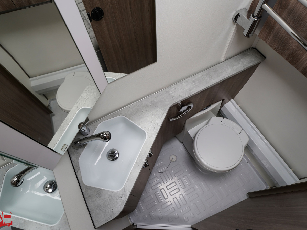 KABE ROYAL 560 XL KS Dubbelsäng Mover Förtält, bild 21 av 25
