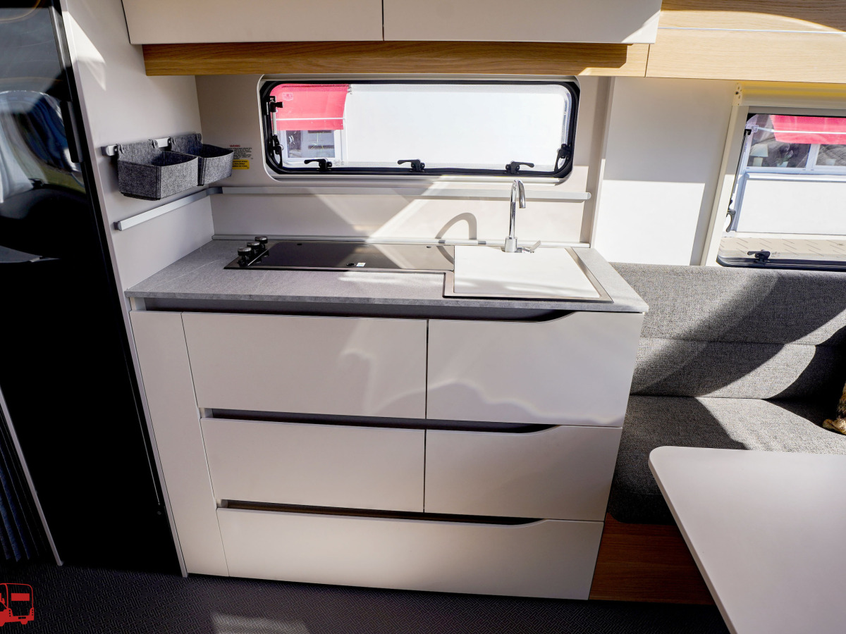 Adria ADORA 613 UT Queenbädd ALDE, bild 11 av 31