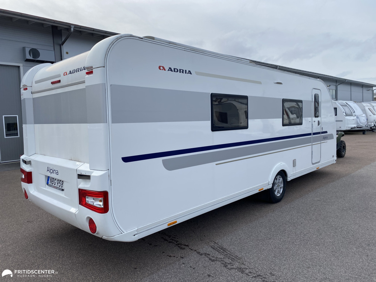 Adria ALPINA 663 HT *ALDE Värme / Queenbed *, bild 3 av 23
