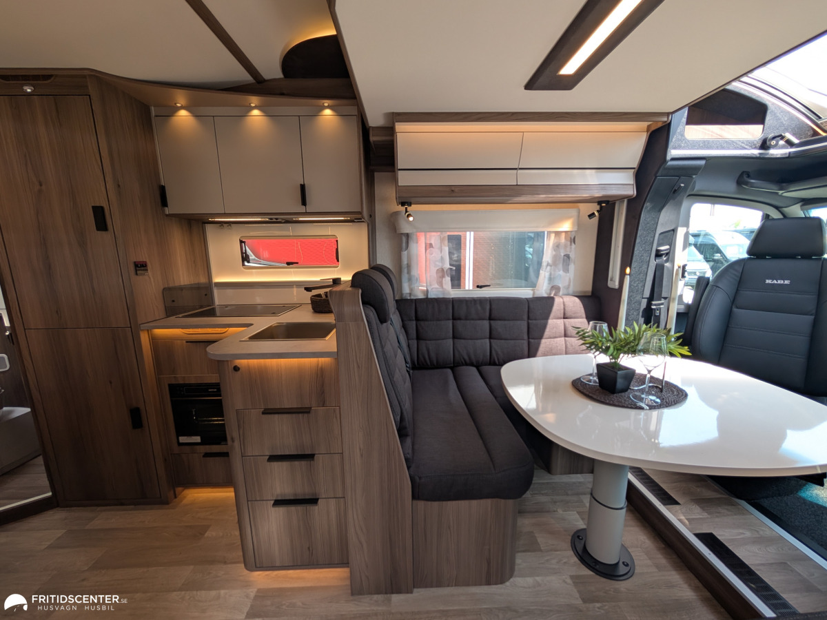 KABE TRAVEL MASTER NOVUM 750 LXL *Året runt / Välutrustad / Taksäng, bild 5 av 24