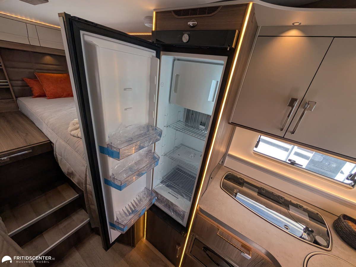 KABE Travel Master NOVUM 750 LGB *Heavy chassi 4500kg / Taksäng, bild 15 av 28