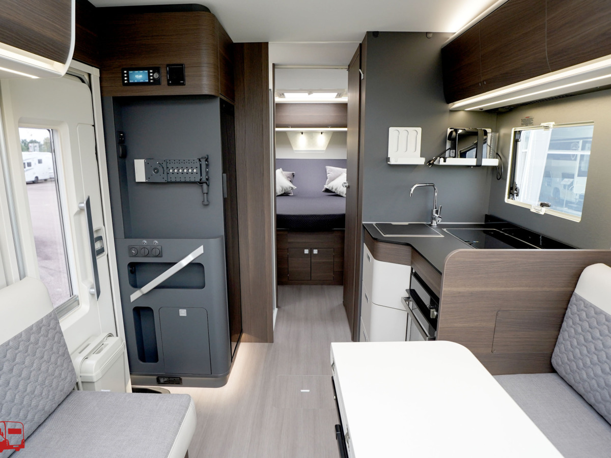 Adria Coral Supreme 670 DC KAMPANJ - Fiat MultiJet3 140HP (103kW) HD 43H, bild 8 av 38