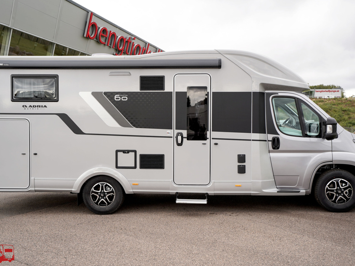 Adria Matrix 670 SL 60Y KAMPANJ Fiat MultiJet3 140HP (103kW) HD 35L, bild 25 av 44