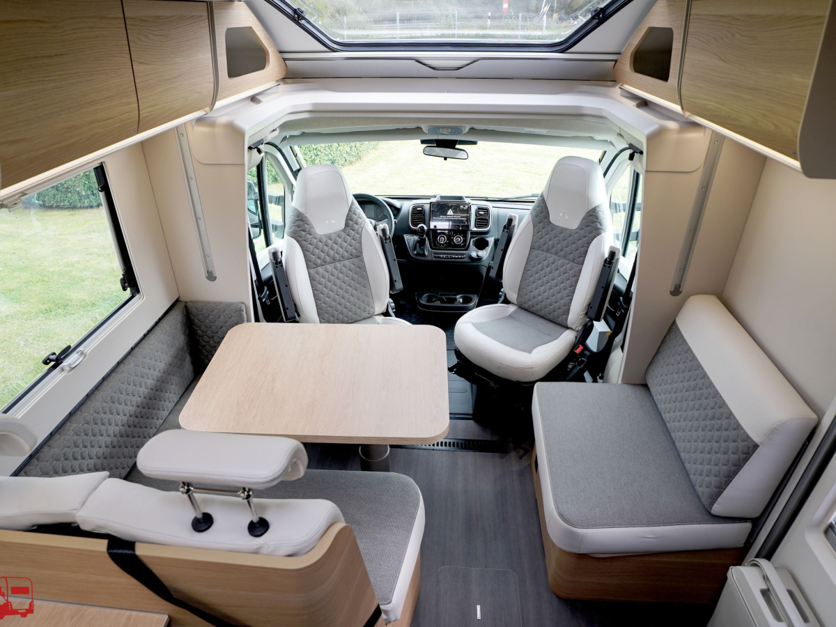 Adria Matrix 670 SL 60Y KAMPANJ Fiat MultiJet3 140HP (103kW) HD 35L, bild 30 av 44