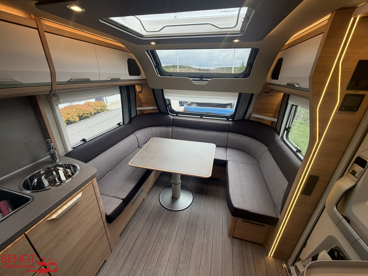 Knaus SÜDWIND BLACK SELECTION 650 UDF KAMPANJ, bild 7 av 25