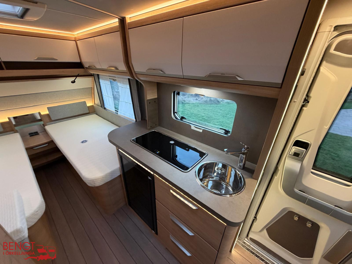 Knaus SÜDWIND BLACK SELECTION 500 EU KAMPANJ, bild 14 av 23