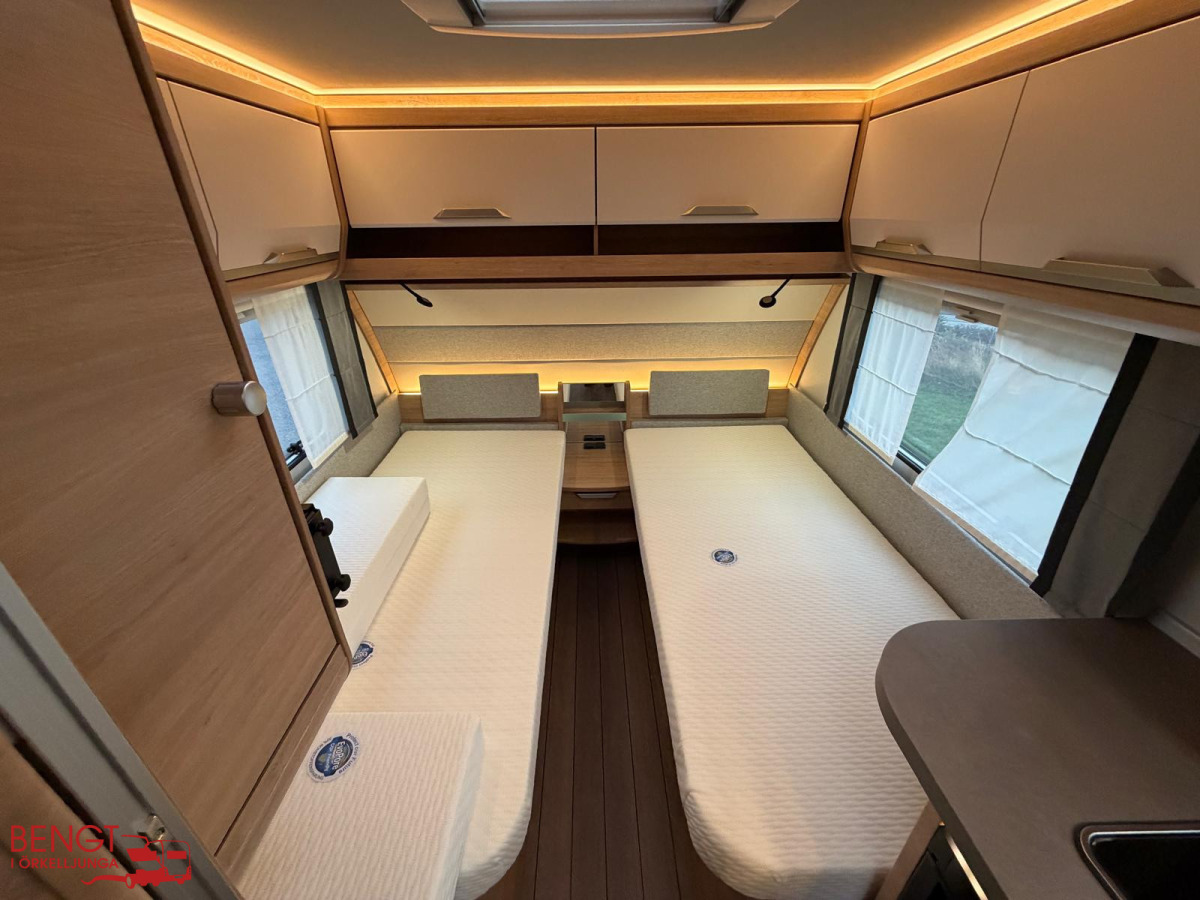 Knaus SÜDWIND BLACK SELECTION 500 EU KAMPANJ, bild 20 av 23