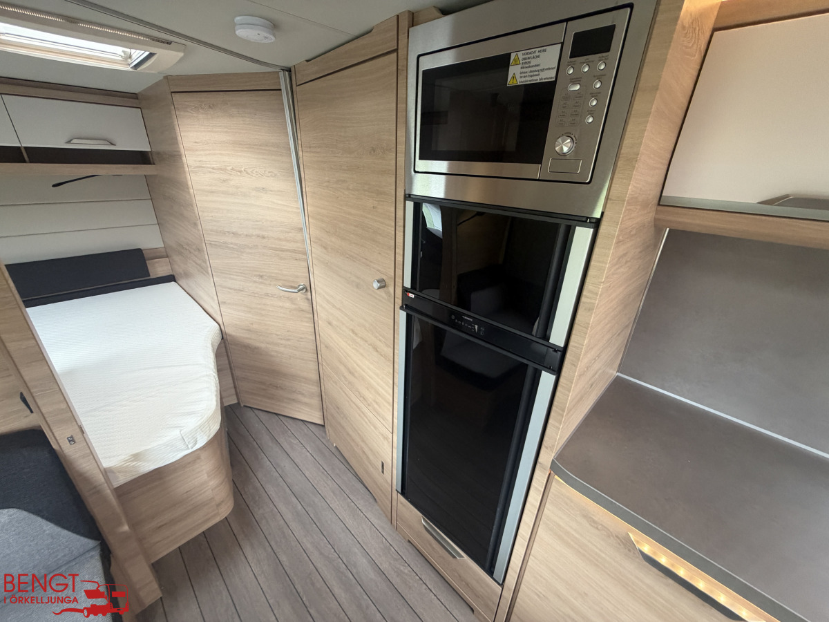 Knaus SÜDWIND BLACK SELECTION 650 UDF KAMPANJ, bild 18 av 25