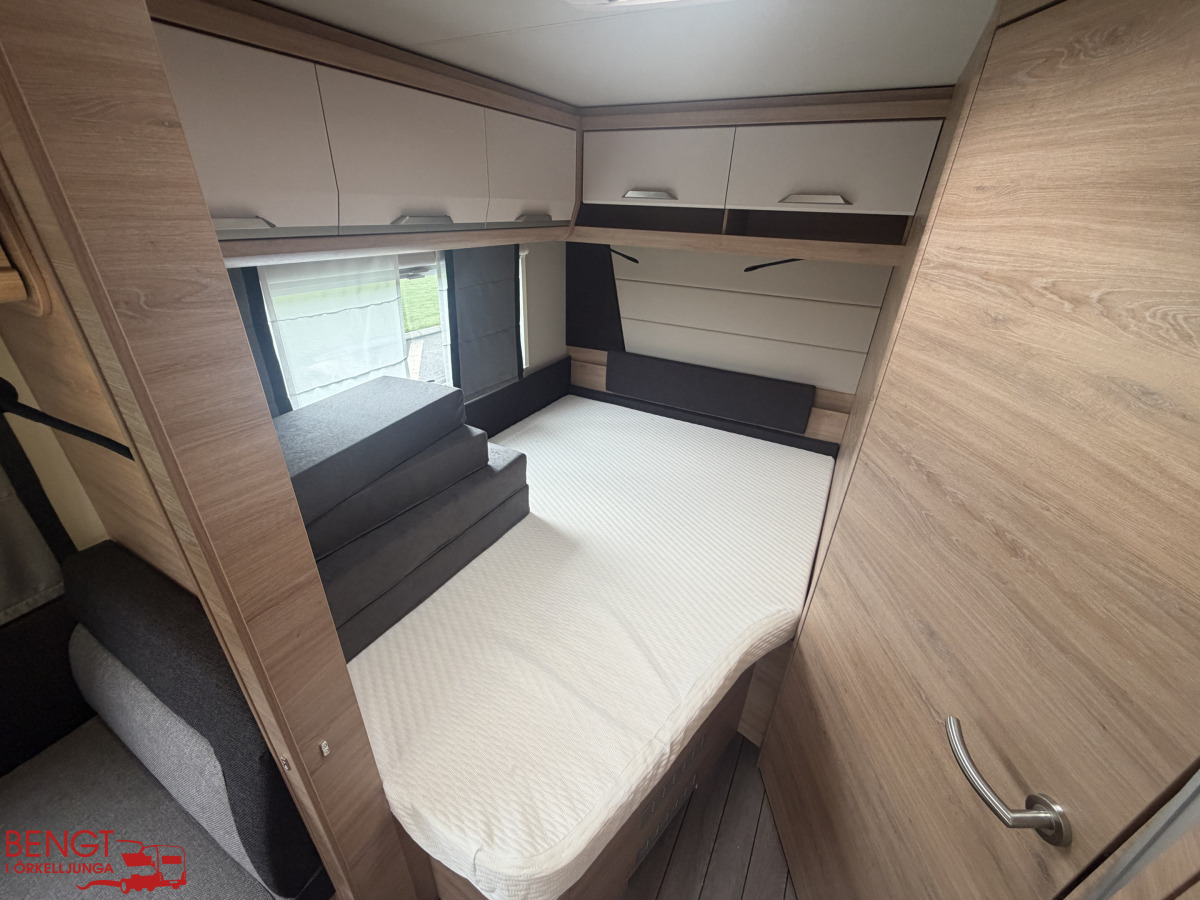 Knaus SÜDWIND BLACK SELECTION 650 UDF KAMPANJ, bild 19 av 25